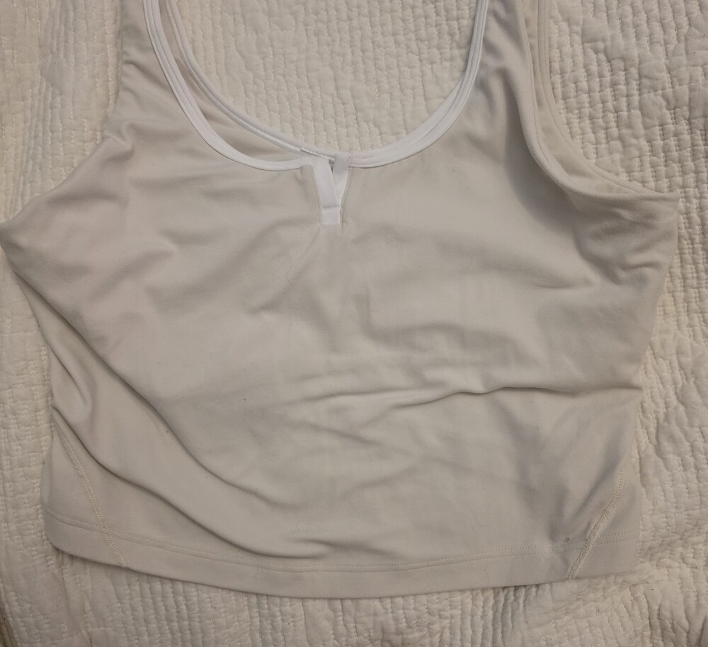 Lulu Lemon Women’s Scoop Neck Crop Tank - Cream